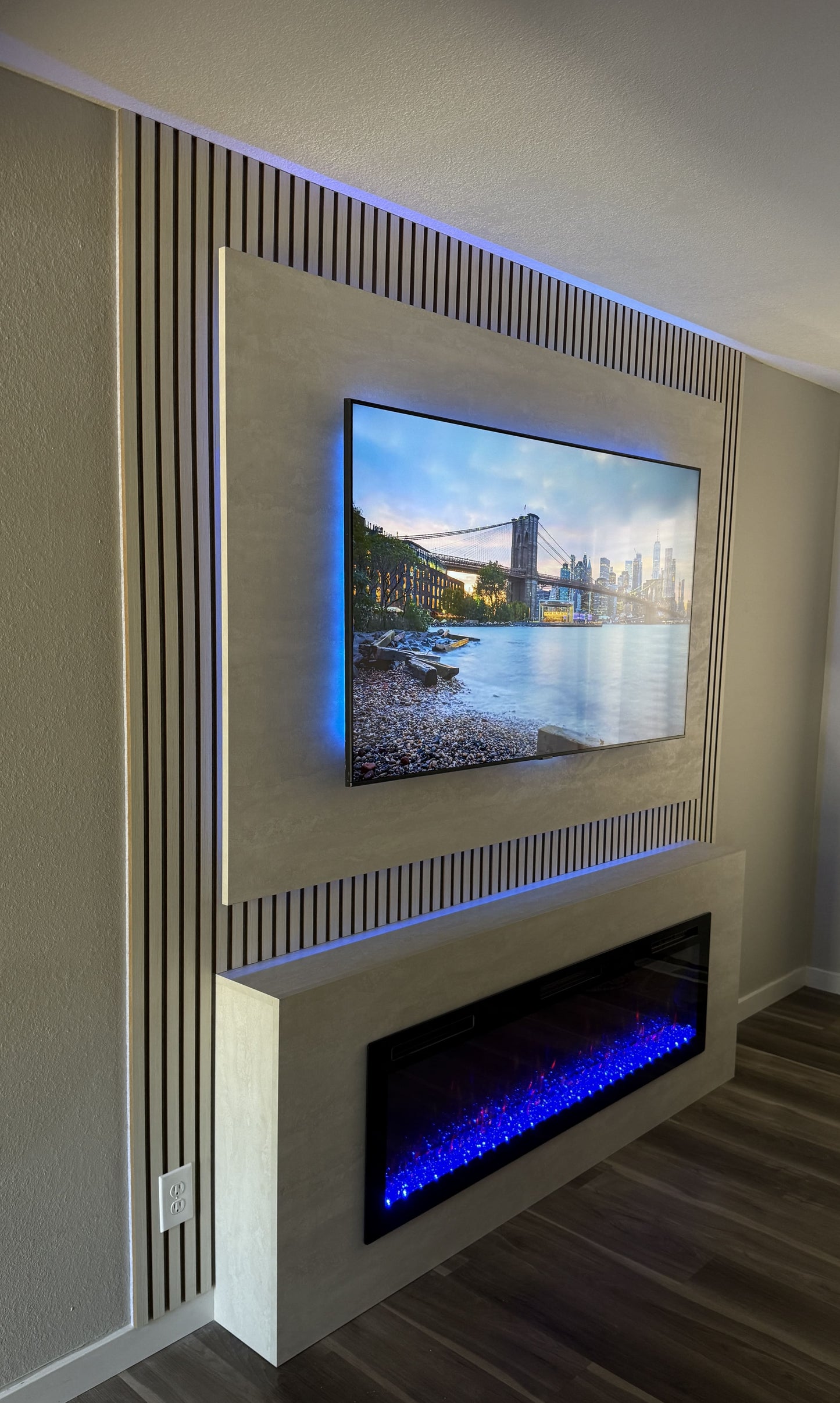 Custom TV zone with integrated lighting effects