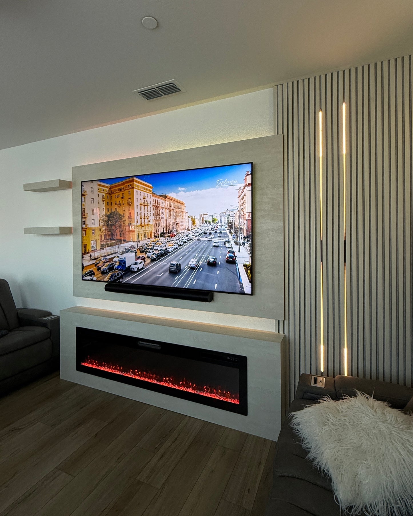 Fireplace center 135